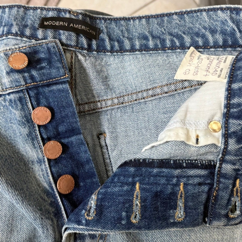Modern American Bancroft High Rise Distressed Mom Jeans Light Wash 27 Straight - Picture 7 of 7